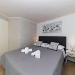 Varosino Διαμέρισμα *
